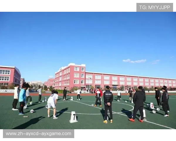 足球比赛中的团队合作与领导力展现 足球比赛中的团队合作与领导力展现